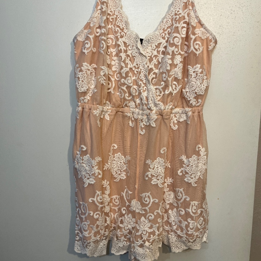 NWT Peach Pink Lace Romper
